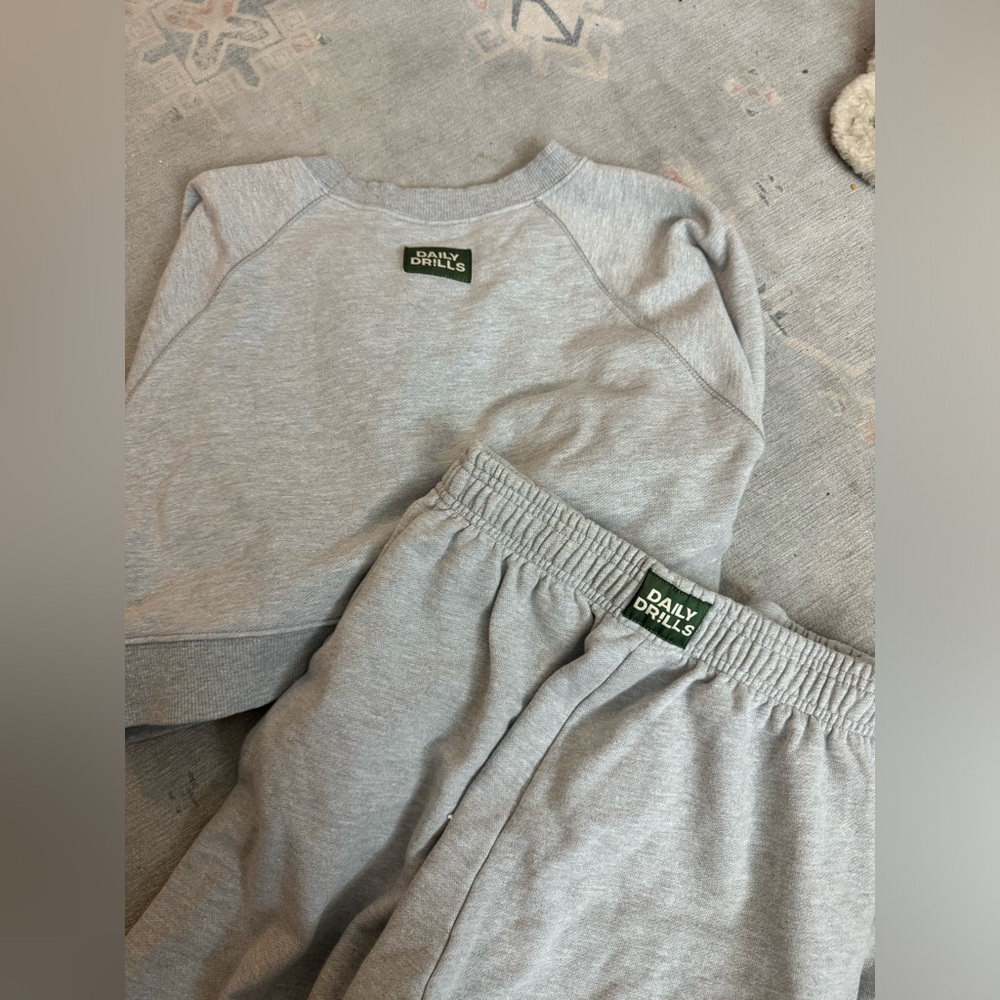 Daily Drills Reversible Sweat Set